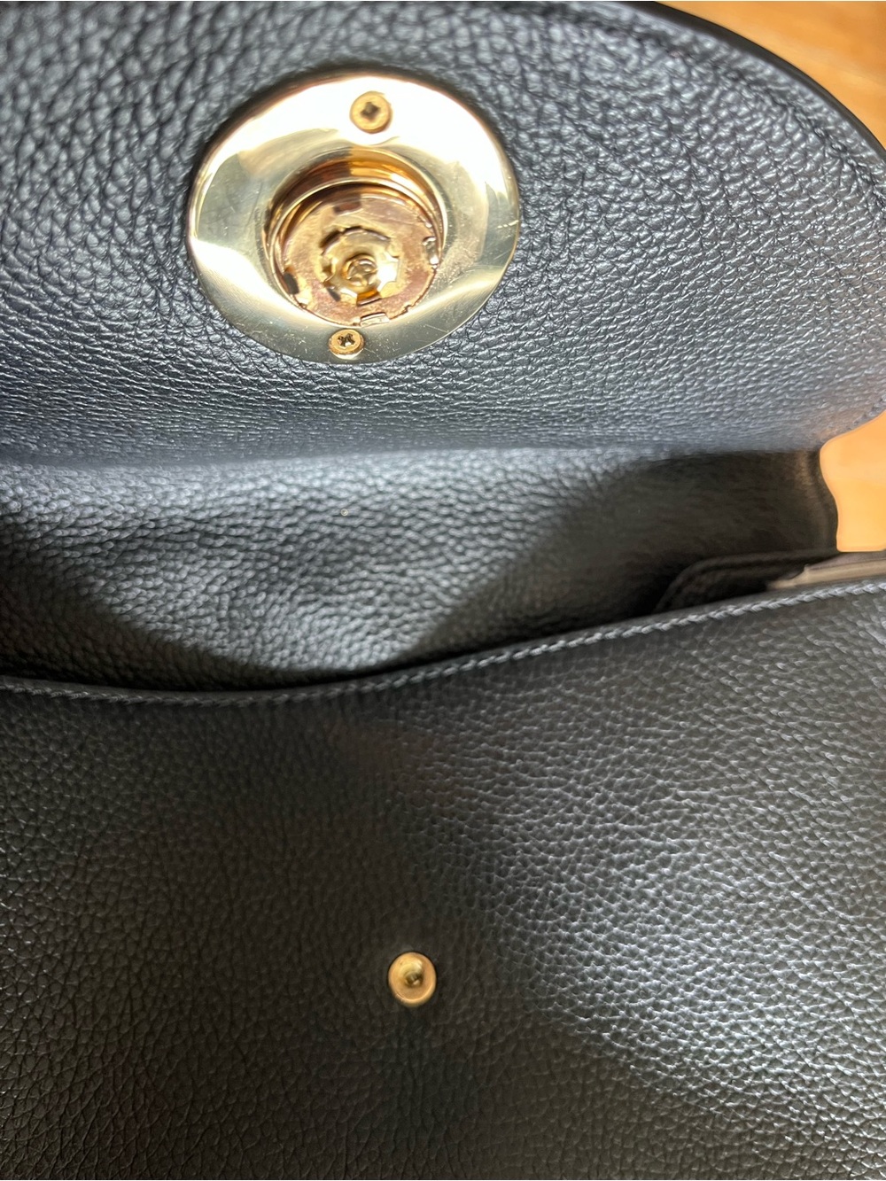 Coccinelle Jalouse leather black shoulder bag - Picture 9 of 9